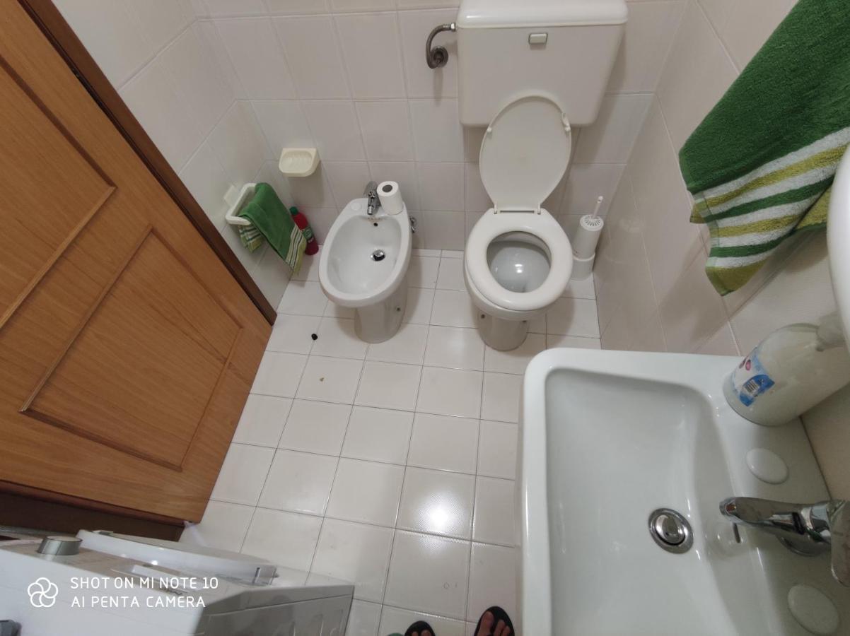 Casa Di Gigi- Comodo Appartamento In 加拉蒂纳 外观 照片