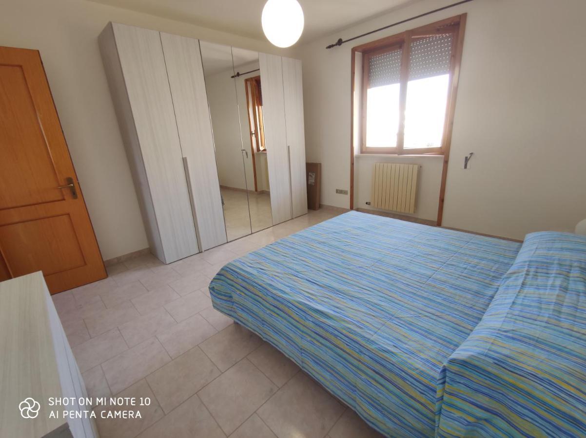 Casa Di Gigi- Comodo Appartamento In 加拉蒂纳 外观 照片