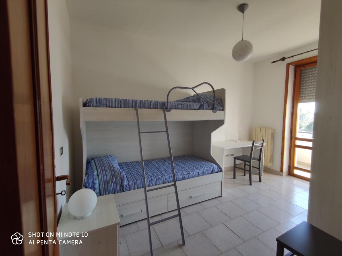 Casa Di Gigi- Comodo Appartamento In 加拉蒂纳 外观 照片