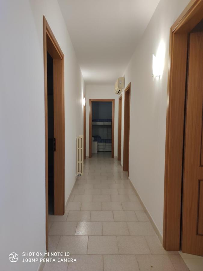 Casa Di Gigi- Comodo Appartamento In 加拉蒂纳 外观 照片