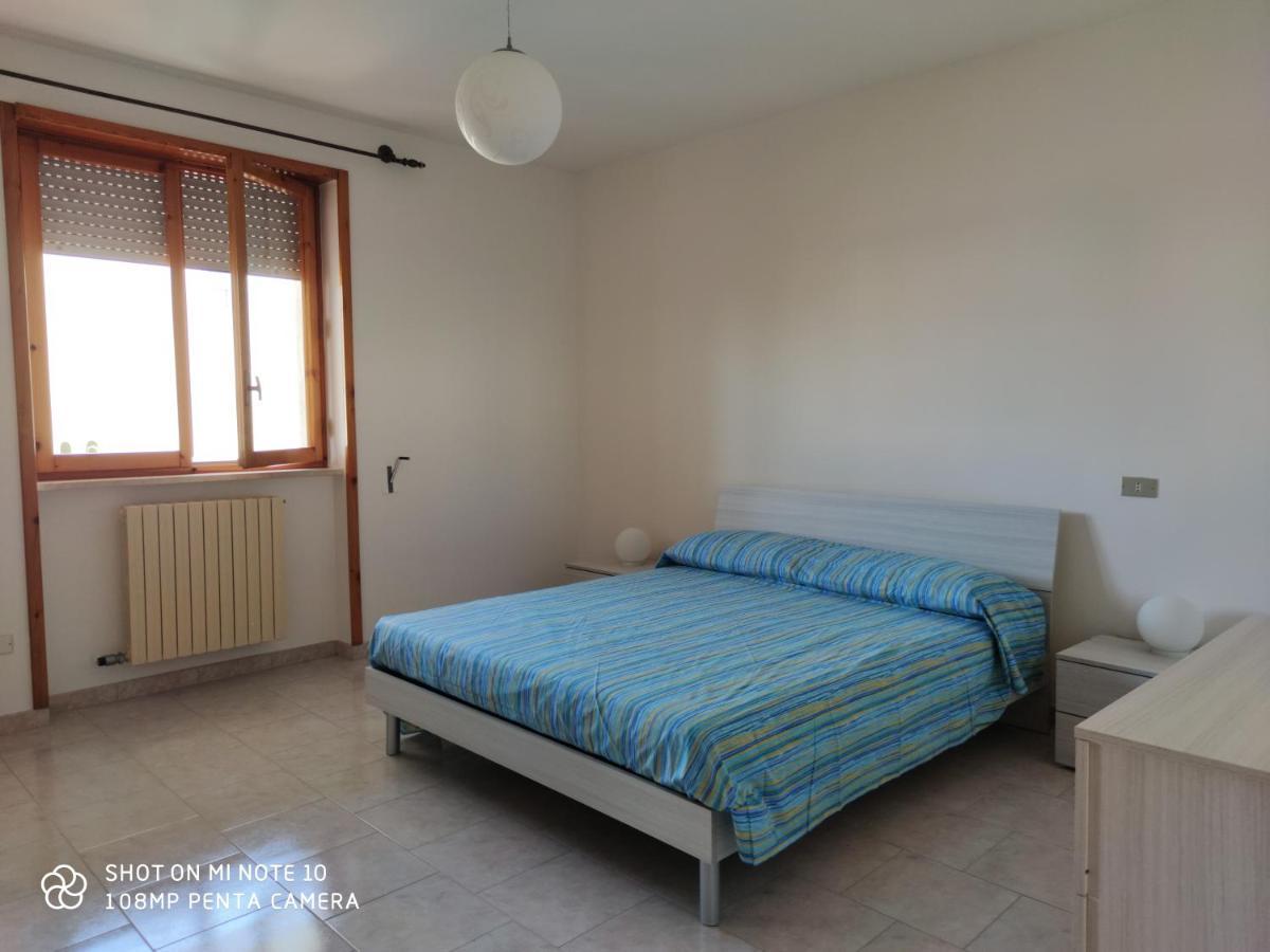 Casa Di Gigi- Comodo Appartamento In 加拉蒂纳 外观 照片